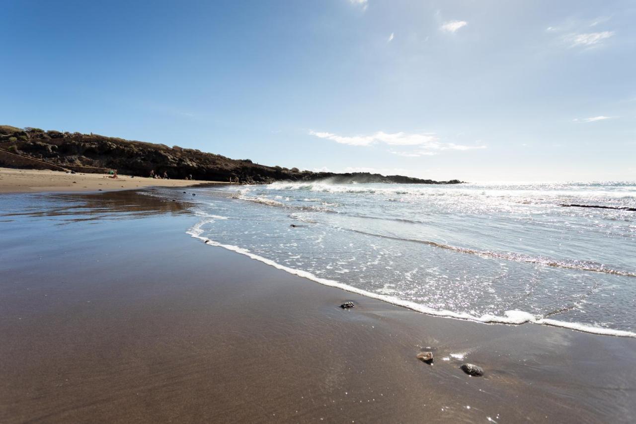 Abades Live Playa Chica Abadesアパートメント エクステリア 写真